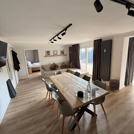 Apartment Schneeliebe Fuer 10 Personen Mit Terrasse
